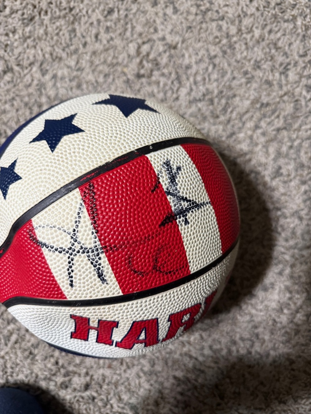 NBA Harlem Globetrotters 2016 World Tour Signed Basketball Collectible - Picture 3 of 5